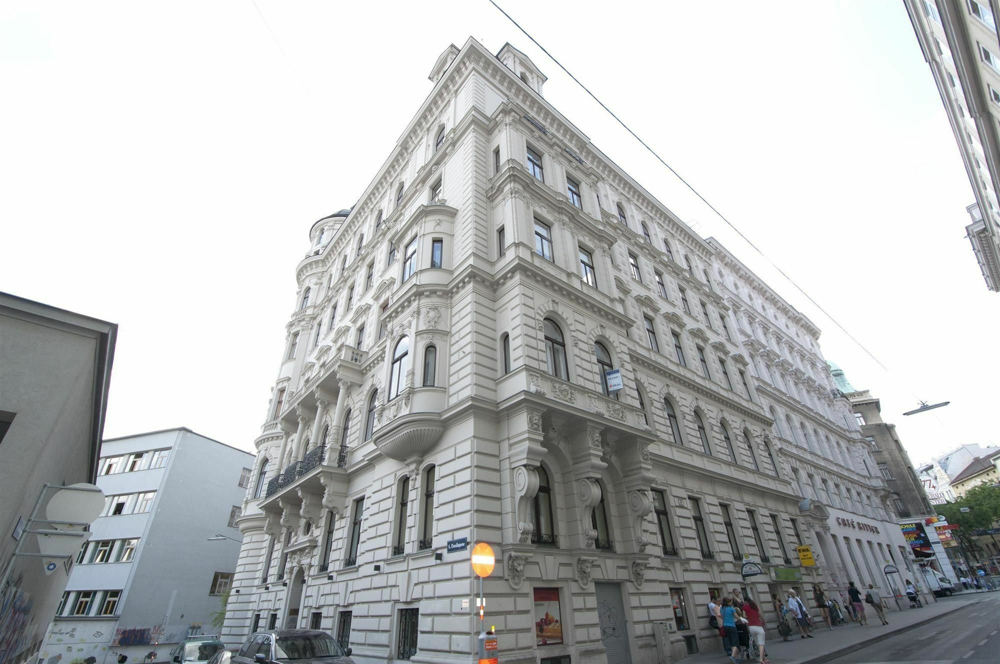 K+T Boardinghouse Hotel Vienna Exterior photo